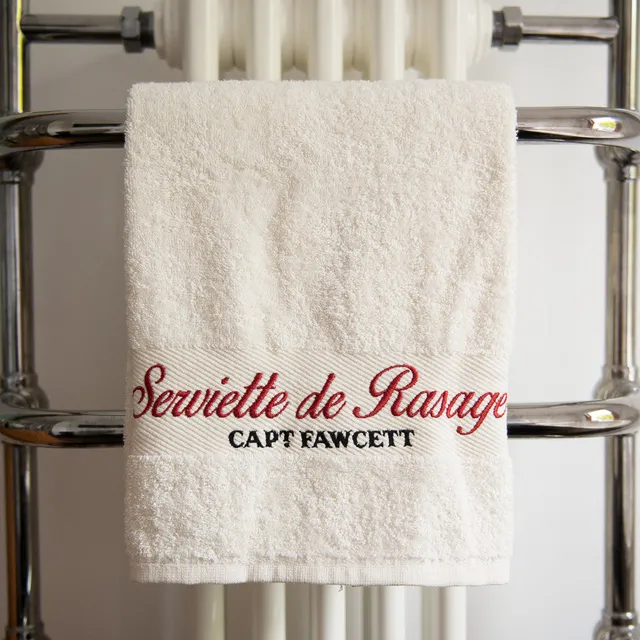 captain-fawcett-luxurious-shave-towel-serviette-de-rasage-rasierhandtuch-weich-s image 1