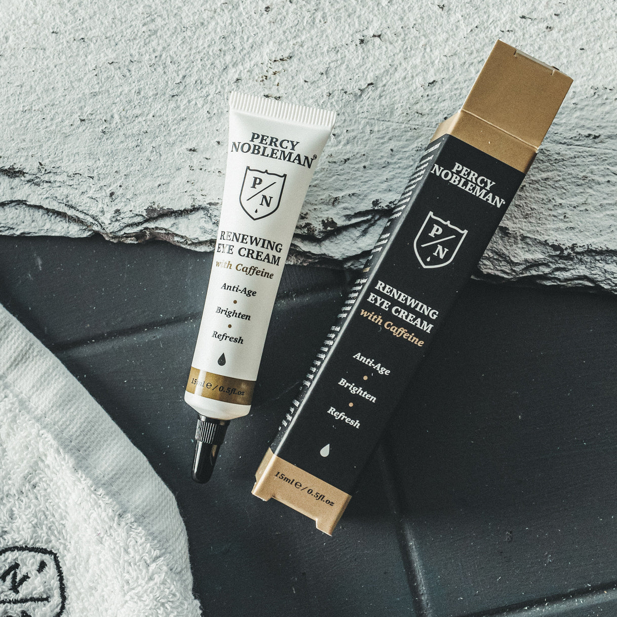 percy-nobleman-renewing-eye-cream-anti-aging-augencreme-mit-koffein-peptiden-geg image 3