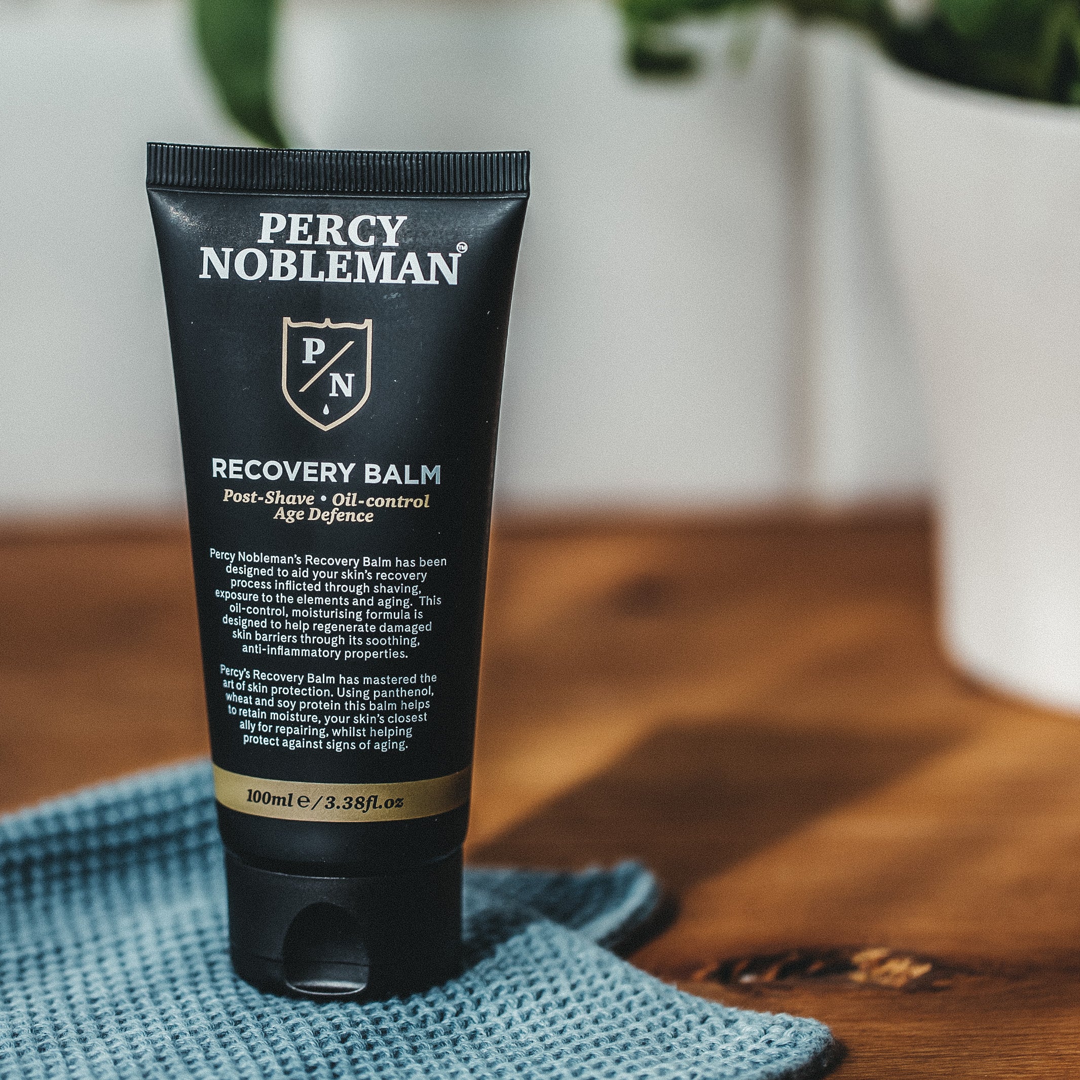 percy-nobleman-recovery-balm-aftershave-balsam-lkontrollierende-feuchtigkeitspfl image 2