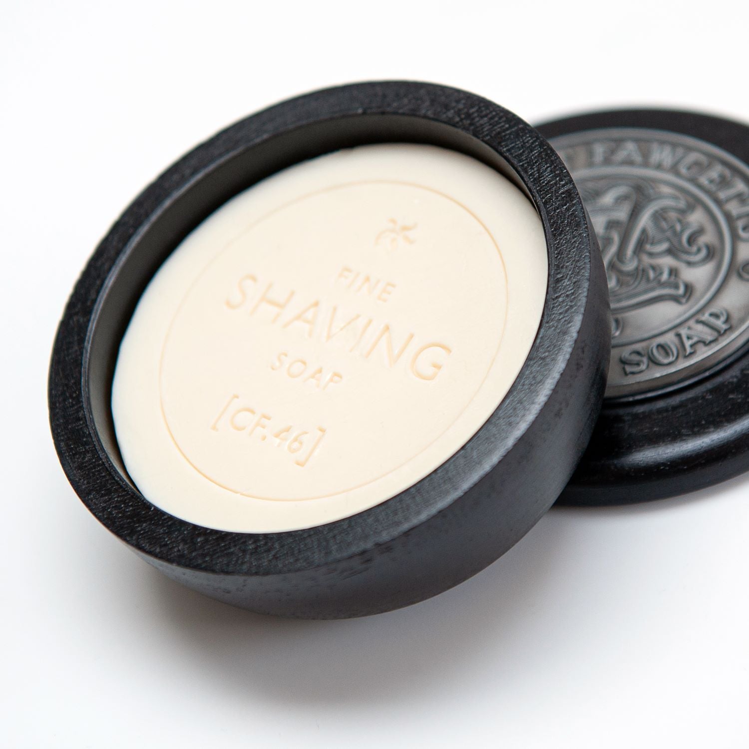 captain-fawcett-expedition-reserve-luxurious-shaving-soap-rasierseife-mit-pinie- image 4