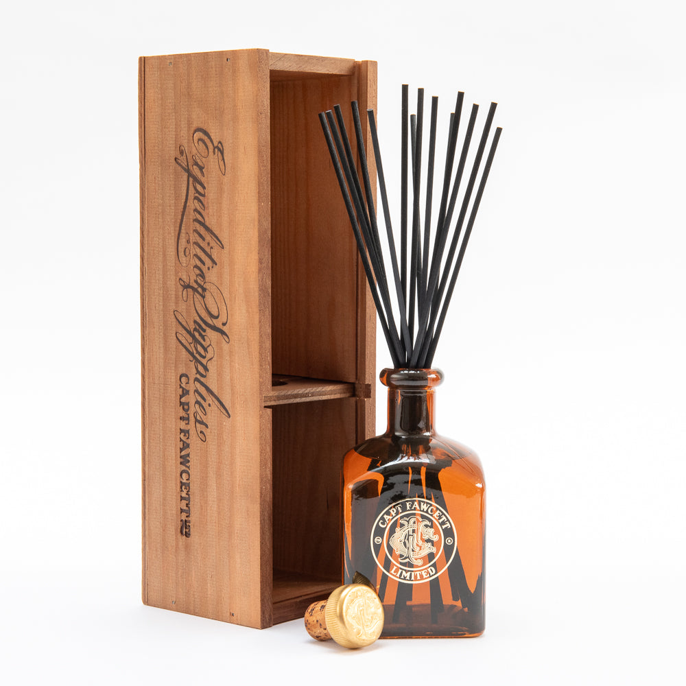 captain-fawcett-expedition-reserve-reed-diffuser-raumdiffuser-mit-patchouli-ceda image 1