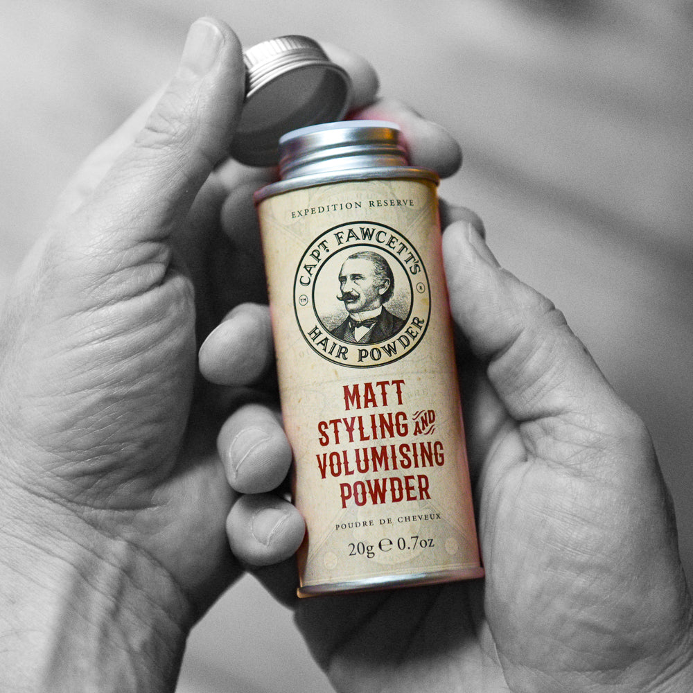 captain-fawcett-expedition-reserve-hair-powder-mattes-styling-volumenpuder-f-r-f image 5