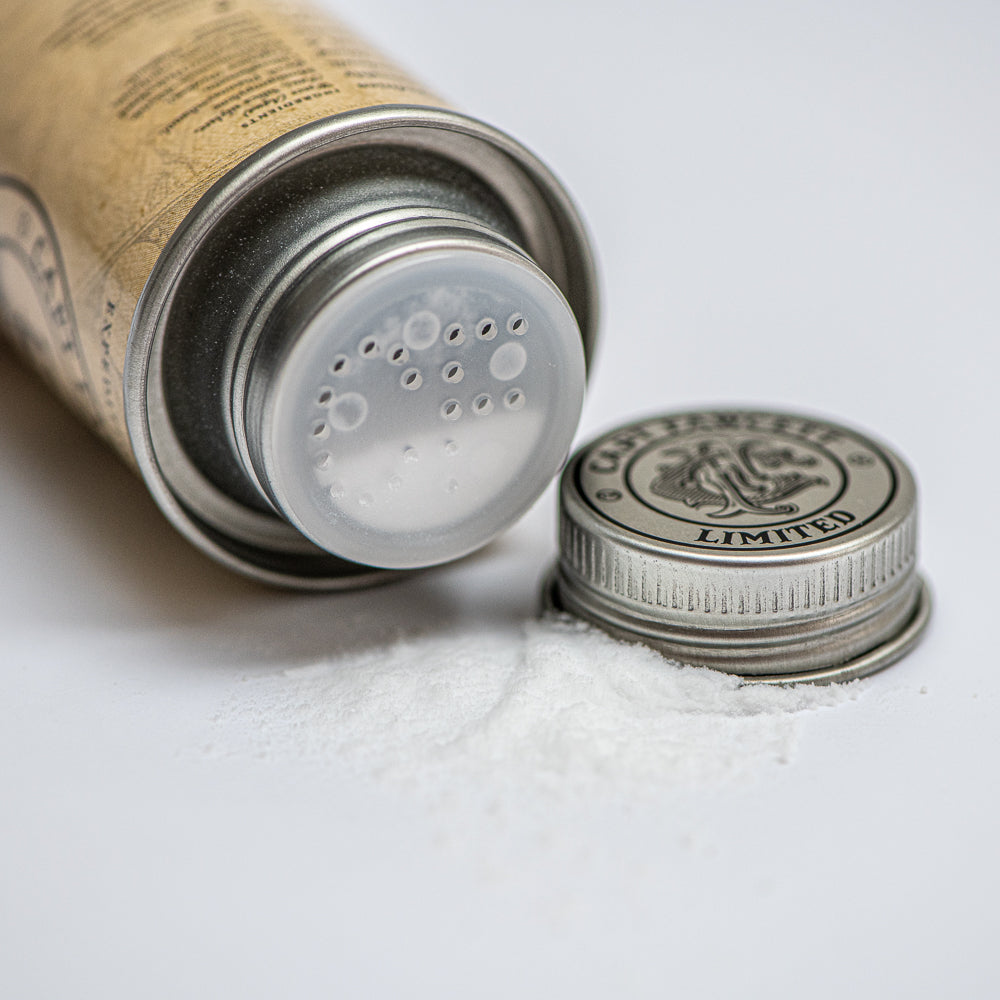 captain-fawcett-expedition-reserve-hair-powder-mattes-styling-volumenpuder-f-r-f image 2